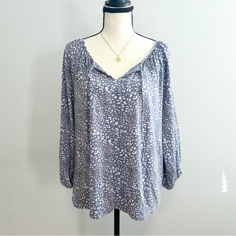 Garnet Hill Peasant Top Animal Print Gray Blue Tencel Stretchy Lightweight Large